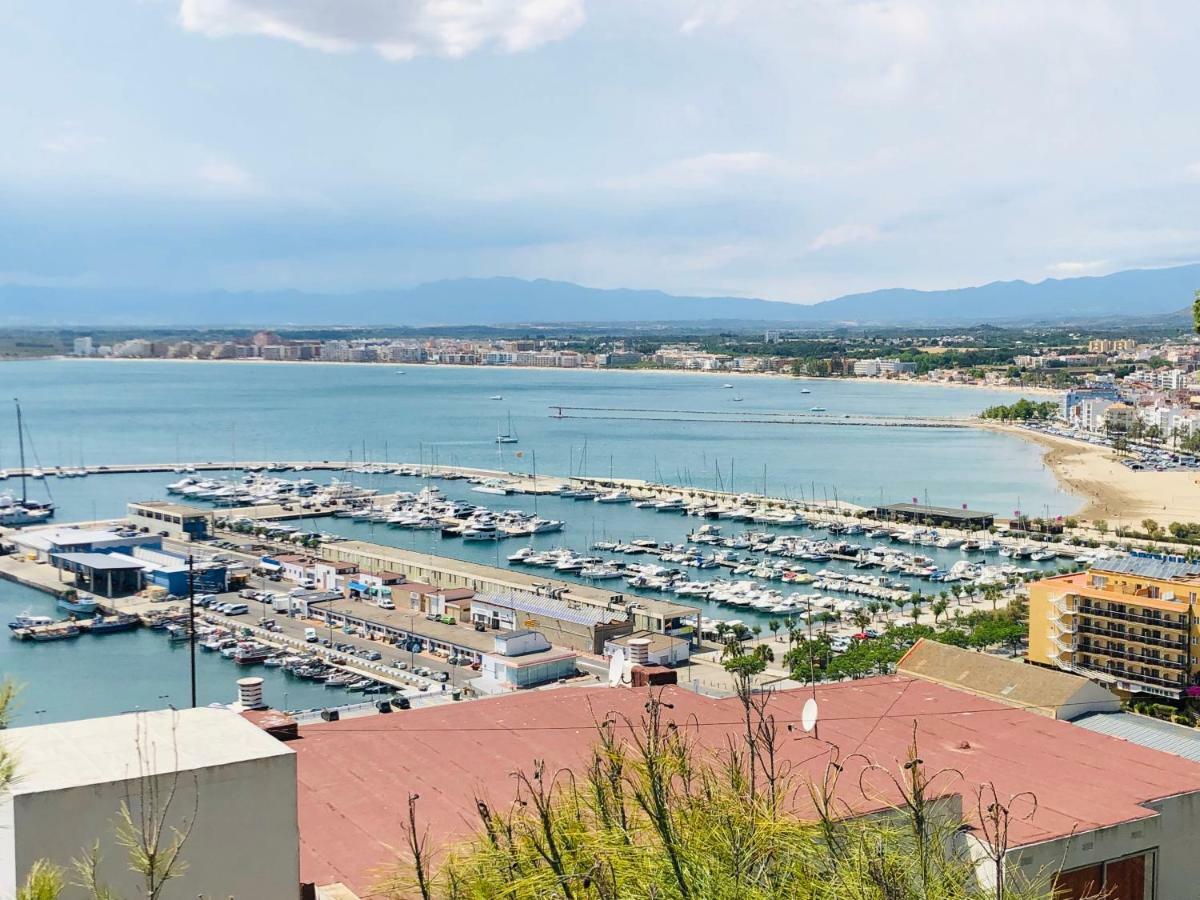 Puig Rom 68 Bajo Apartment Roses Bagian luar foto