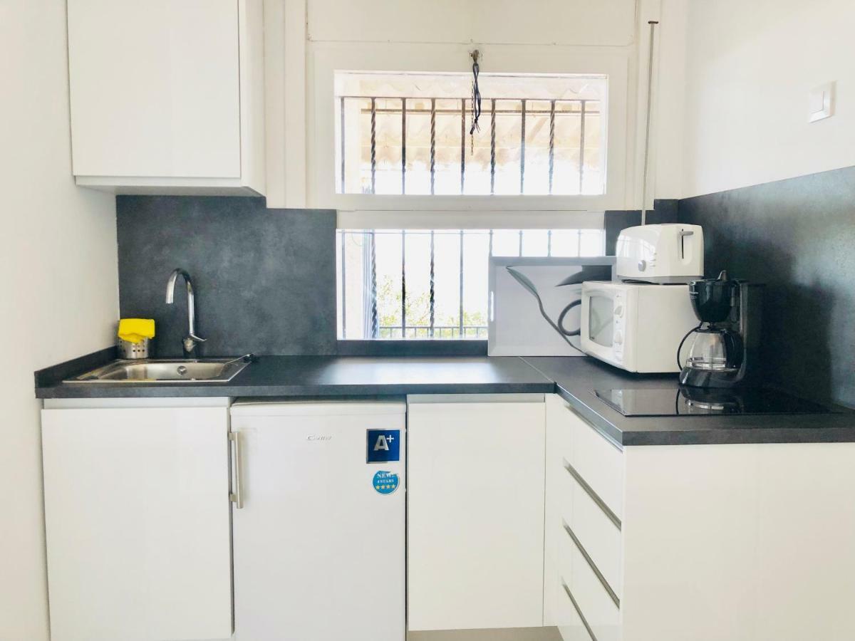 Puig Rom 68 Bajo Apartment Roses Bagian luar foto